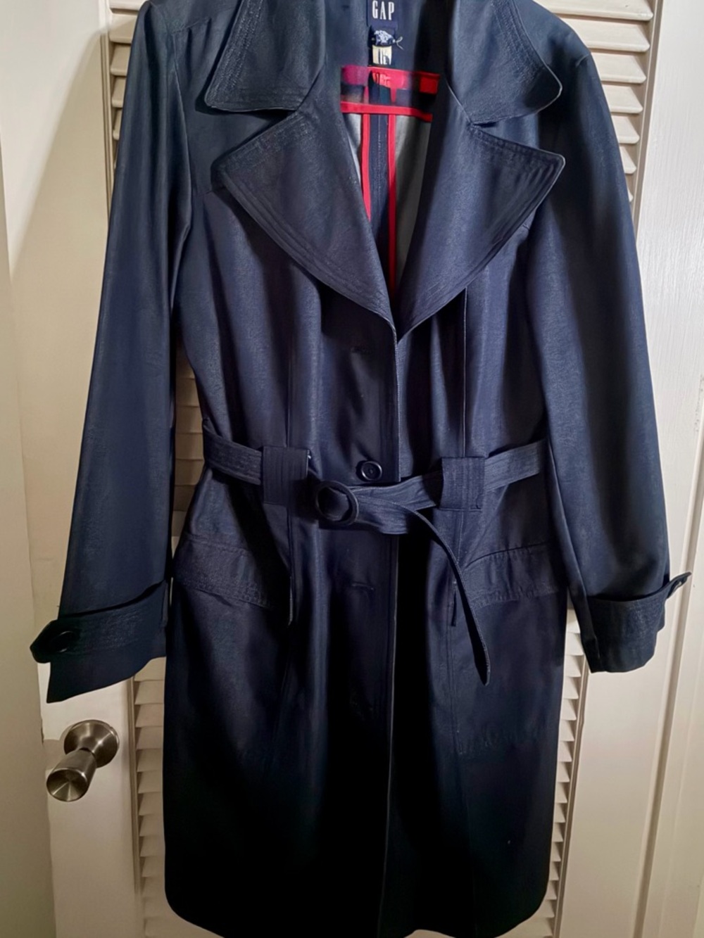 GAP Denim Trench Coat with Belt and Wide Lapels. EUC XXL